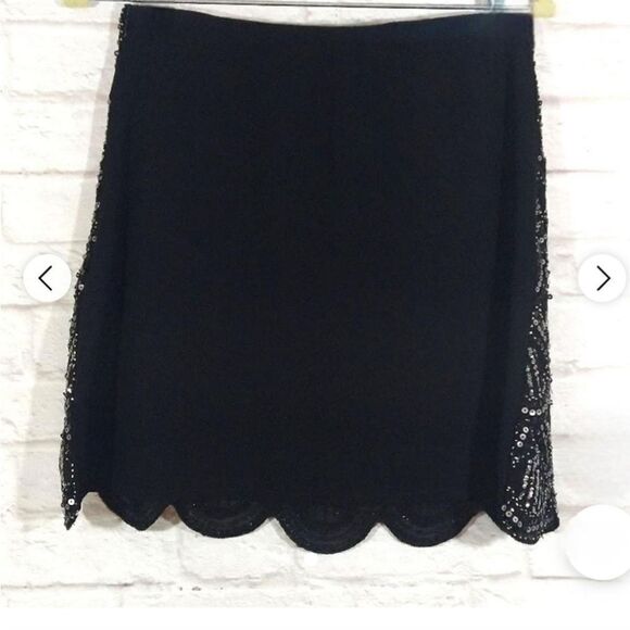 Black and silver sequin skirt size Medium. NWOT - Picture 2 of 12